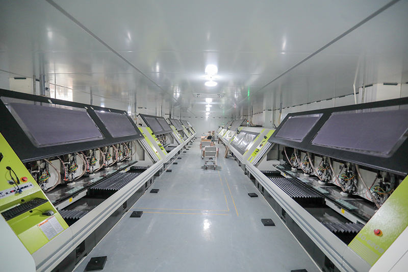 數(shù)控鉆孔機